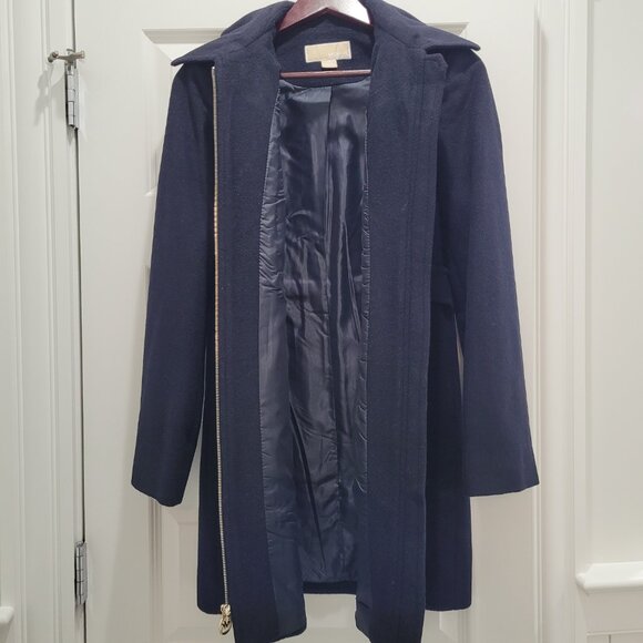 Like New Michael Kors Wool Coat. Zip-Front Closure. Two Pockets. Midnight. XS. - Picture 14 of 15